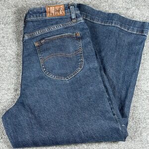 Lee Women's Cropped Capri Jeans Medium Wash Size 10 Medium 30x24 Mom